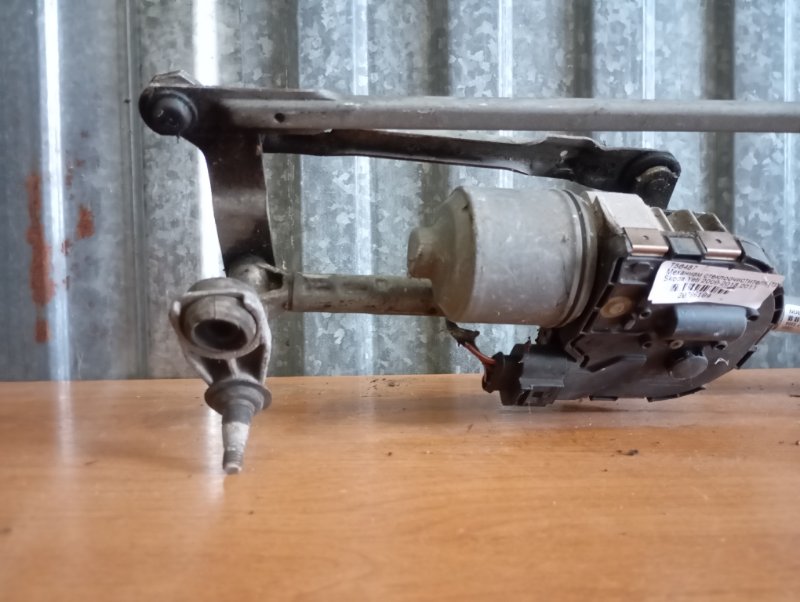 Трапеция дворников с моторчиком Skoda YETI 2011 5L