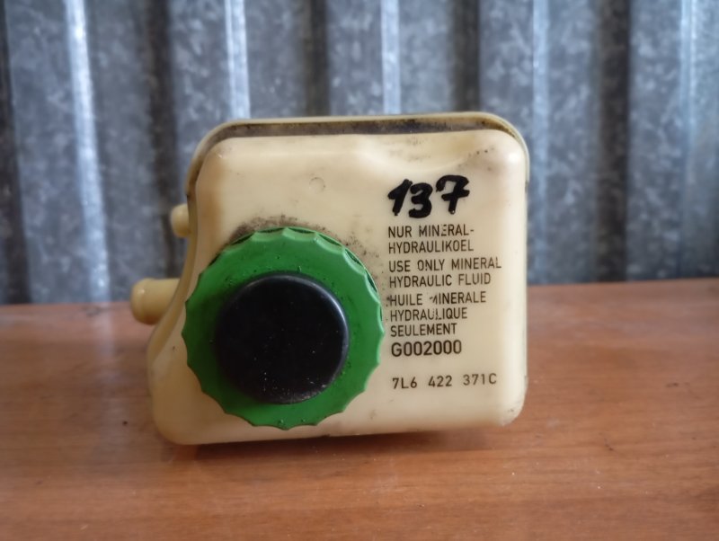 Бачок гидроусилителя руля Volkswagen Touareg 2006 GP