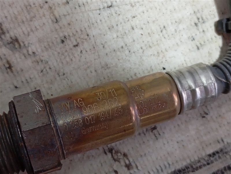 Датчик кислородный Volkswagen Touran 2011 1T