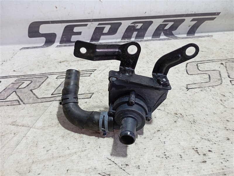 Помпа дополнительная Volkswagen Touran 2011 1T