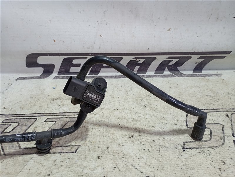 Трубка вакуумная Volkswagen Touran 2011 1T