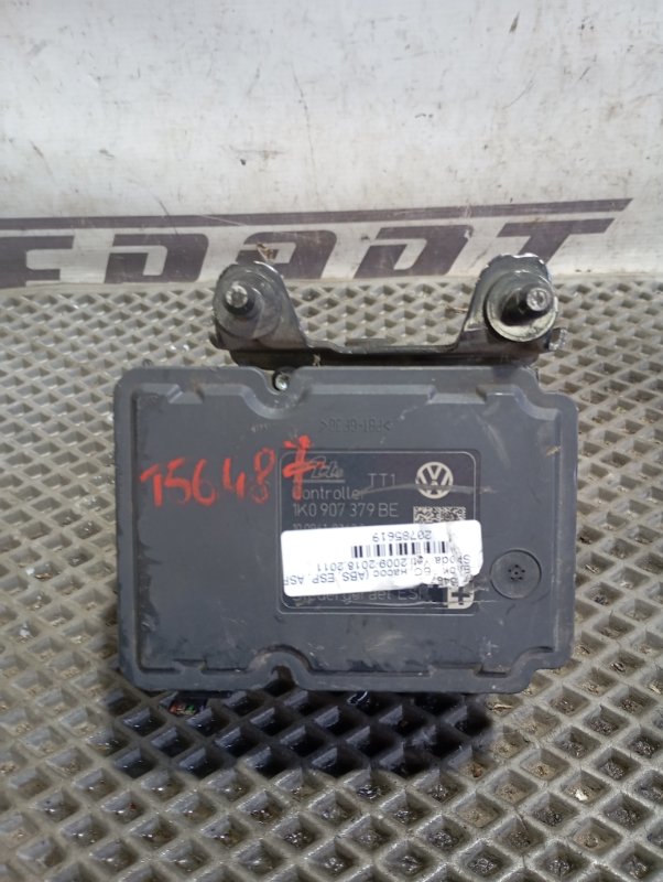 Блок ABS Skoda YETI 2011 5L