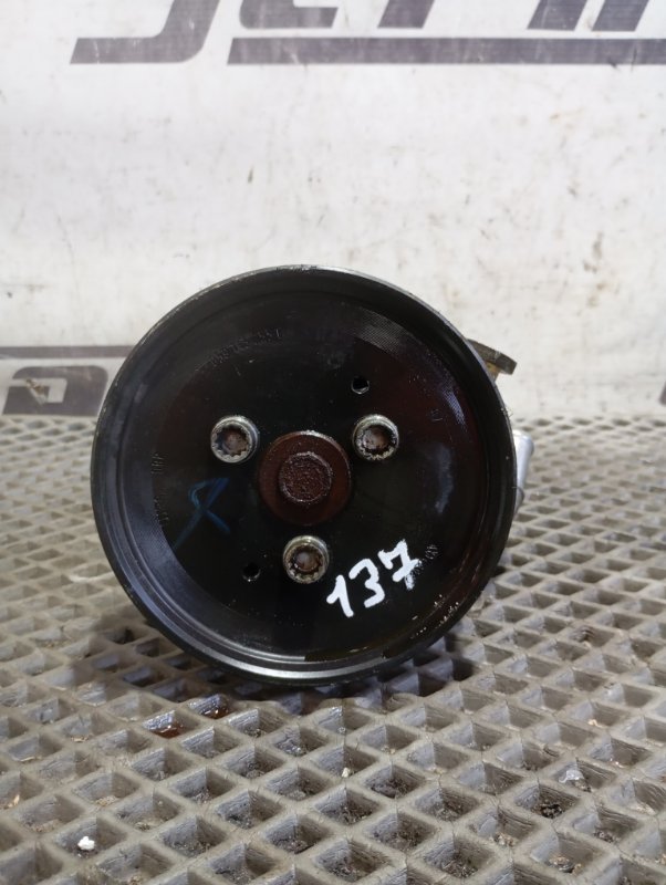 Насос гидроусилителя руля Volkswagen Touareg 2006 GP