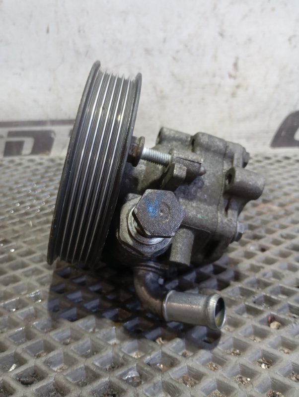 Насос гидроусилителя руля Volkswagen Touareg 2006 GP