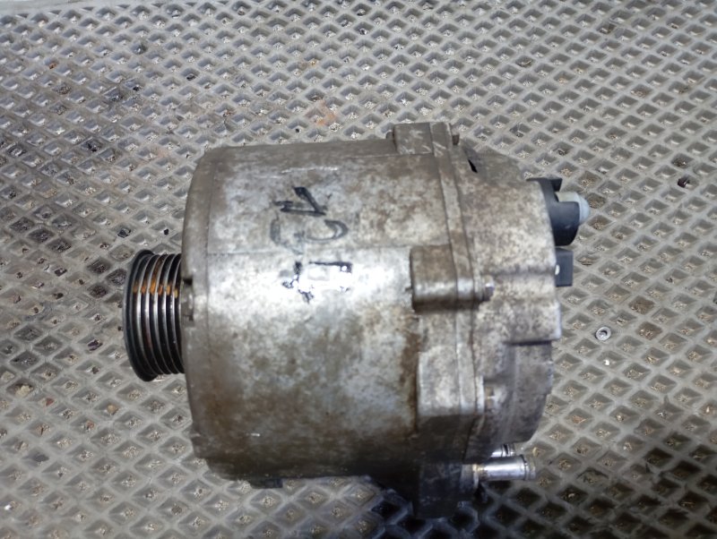 Генератор Volkswagen Touareg 2006 GP