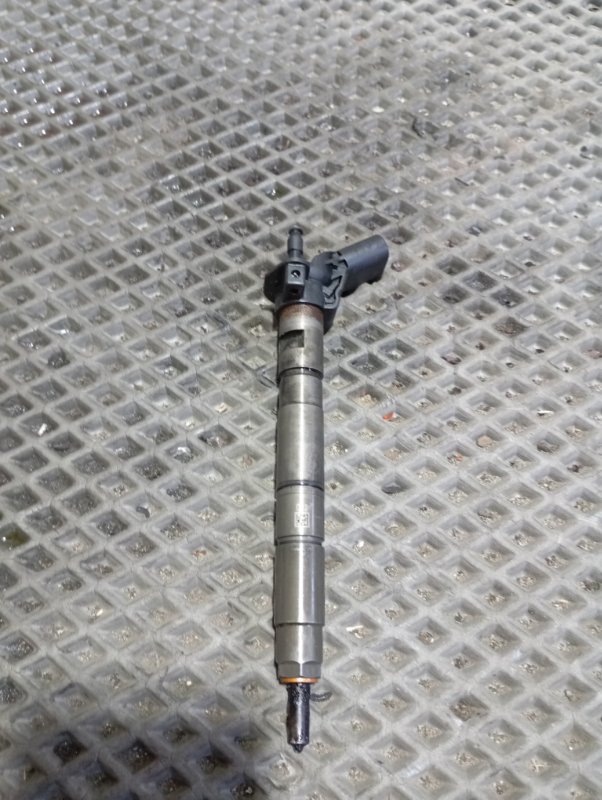 Форсунка топливная Volkswagen Touareg 2006 GP