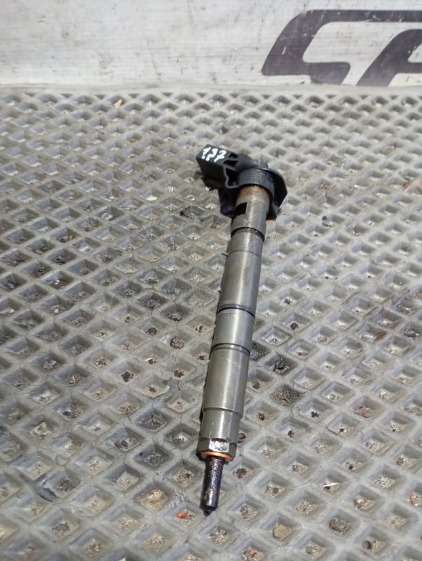 Форсунка топливная Volkswagen Touareg 2006 GP