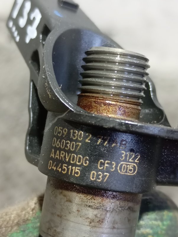 Форсунка топливная Volkswagen Touareg 2006 GP