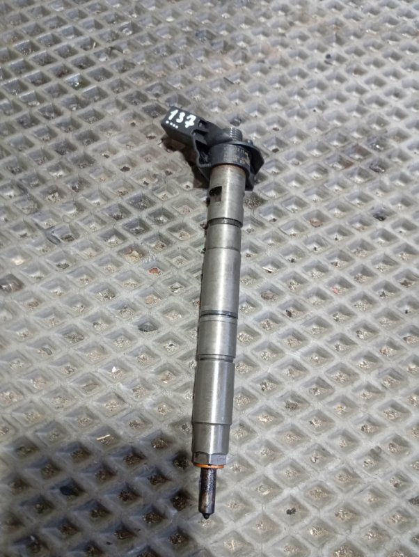 Форсунка топливная Volkswagen Touareg 2006 GP