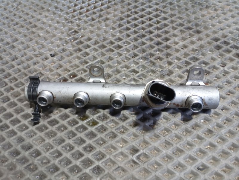 Рампа топливная Volkswagen Touareg 2006 GP