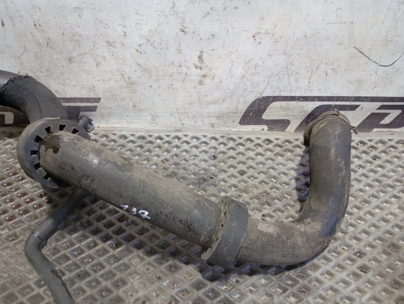 Патрубок системы охлаждения Volkswagen Touareg 2006 GP