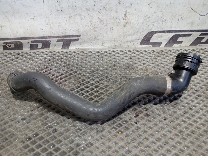 Патрубок системы охлаждения Volkswagen Touareg 2006 GP