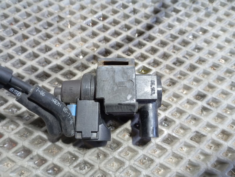 Клапан электромагнитный впускного коллектора Volkswagen Touareg 2006 GP