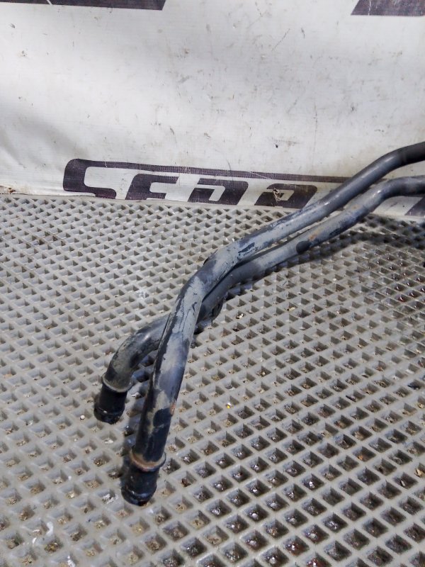 Патрубок системы охлаждения Volkswagen Touareg 2006 GP