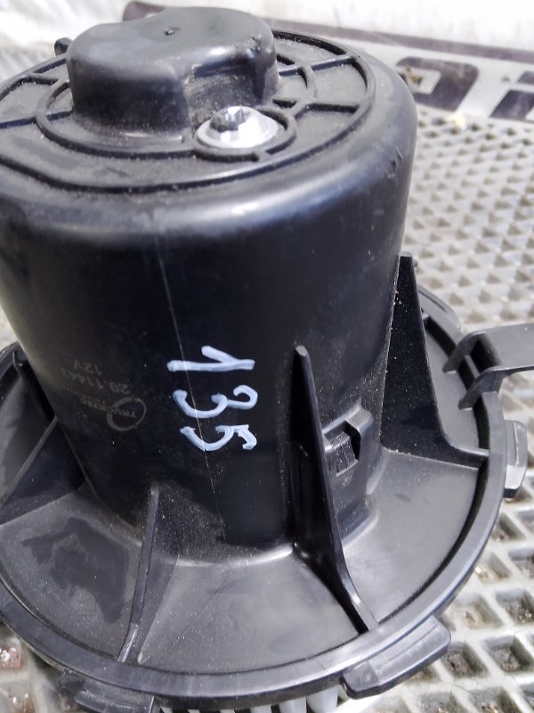 Моторчик печки Audi Q5 2010 8R