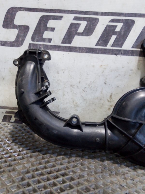 Коллектор впускной Volkswagen Touareg 2006 GP