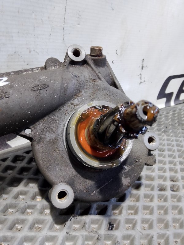 Электроусилитель руля Skoda YETI 2011 5L