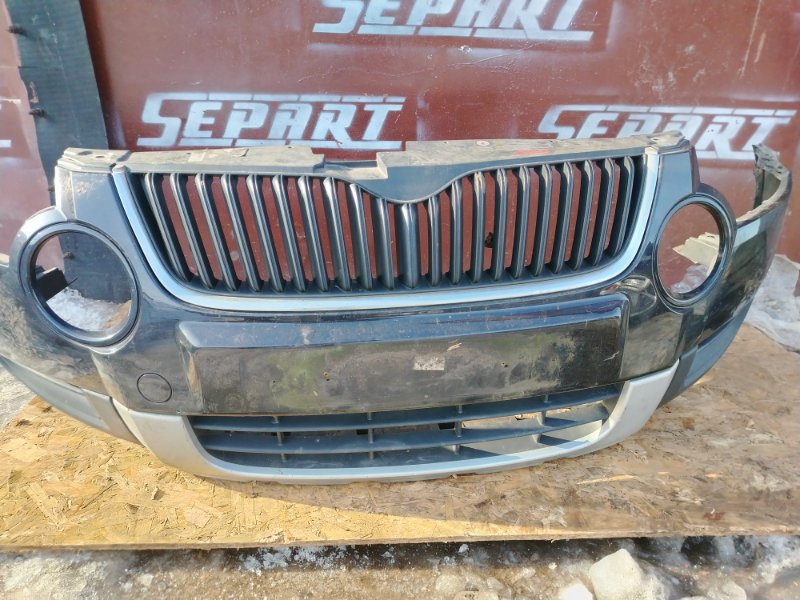 Бампер Skoda YETI 2011 5L