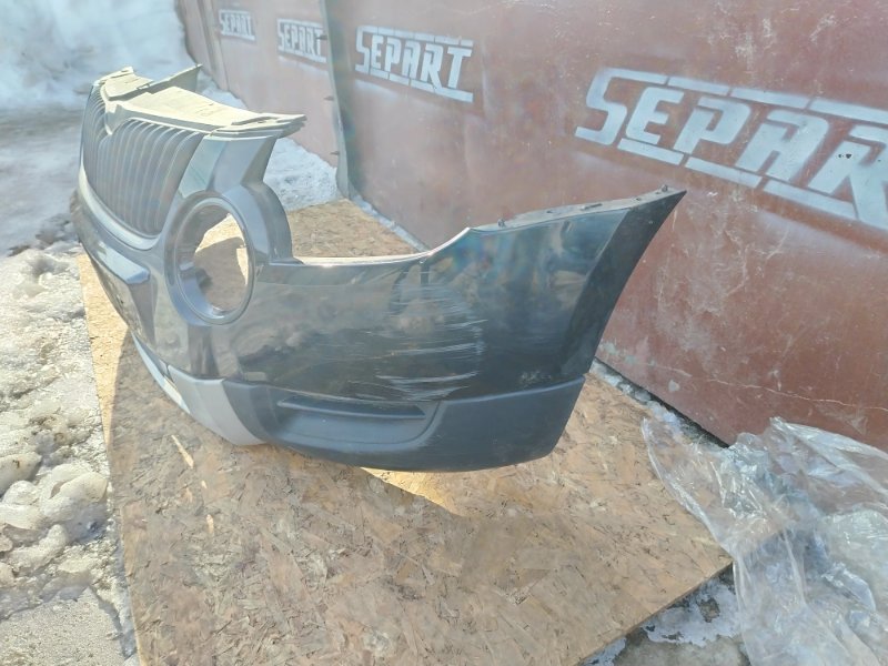 Бампер Skoda YETI 2011 5L