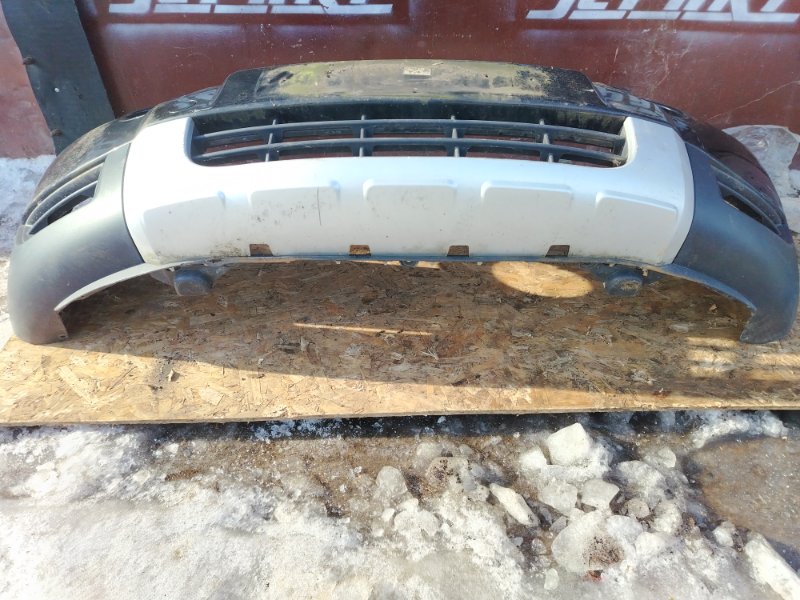 Бампер Skoda YETI 2011 5L