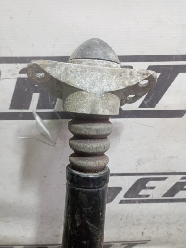 Стойки подвески Skoda YETI 2011 5L