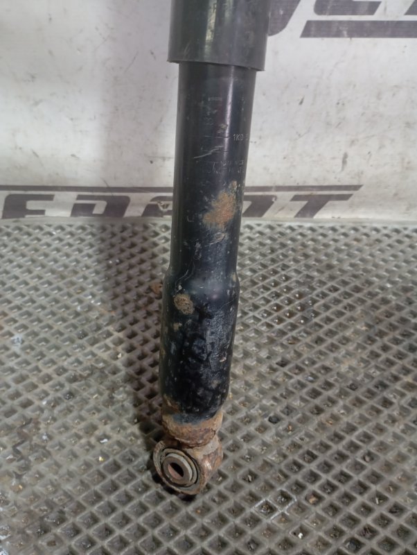 Стойки подвески Skoda YETI 2011 5L