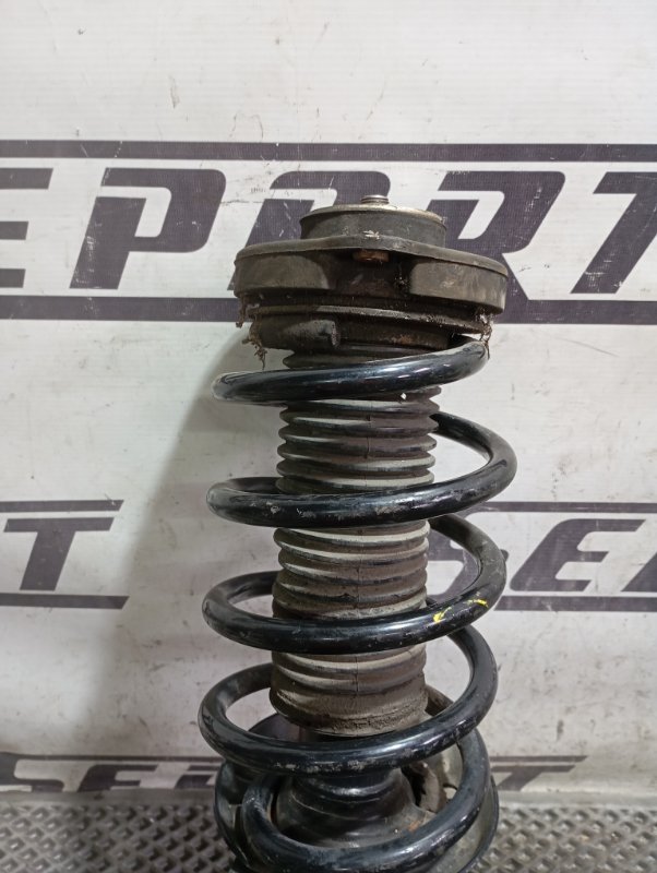 Стойки подвески Skoda YETI 2011 5L