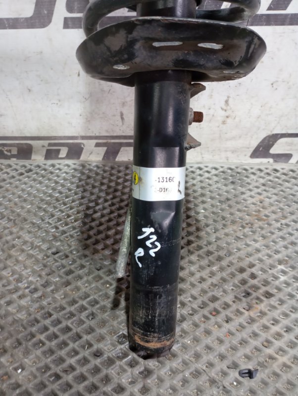 Стойки подвески Skoda YETI 2011 5L