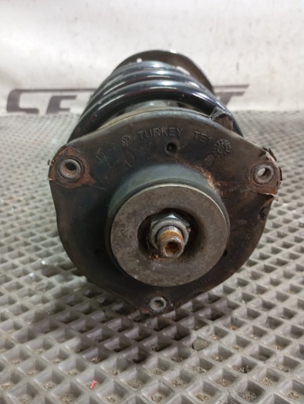 Стойки подвески Skoda YETI 2011 5L