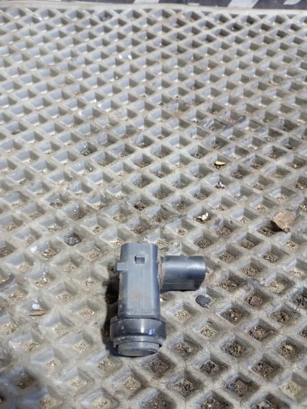 Датчик парктроника Volkswagen Touareg 2006 GP