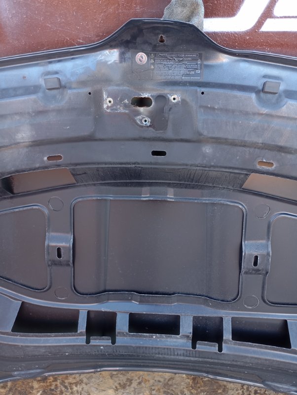 Капот Skoda YETI 2015