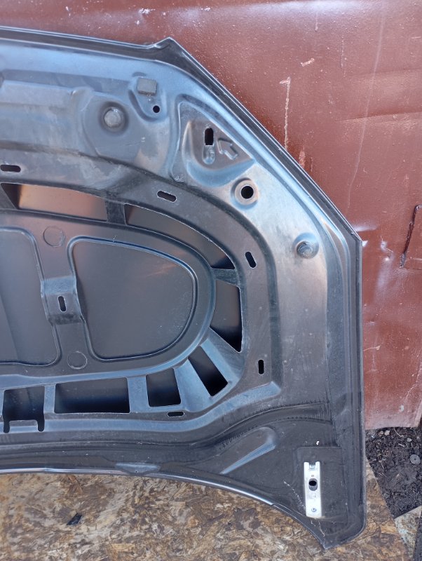 Капот Skoda YETI 2015