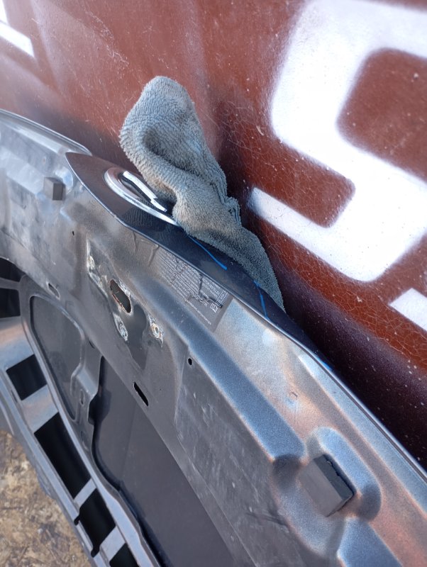 Капот Skoda YETI 2015