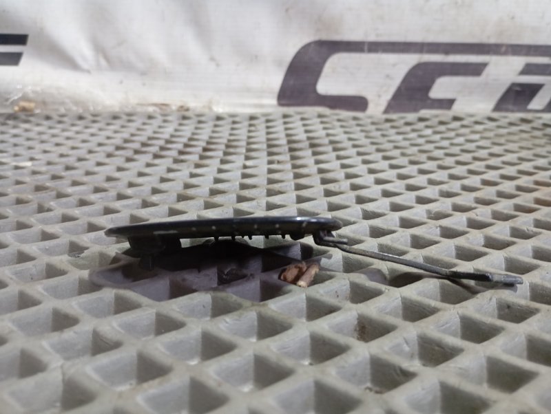 Заглушка бампера Volkswagen Touareg 2006 GP