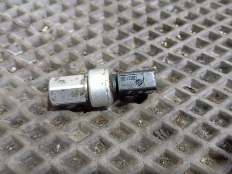 Датчик кондиционера Skoda YETI 2015