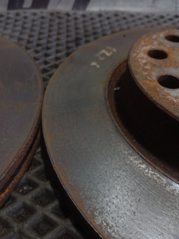 Диски тормозные Skoda YETI 2011 5L