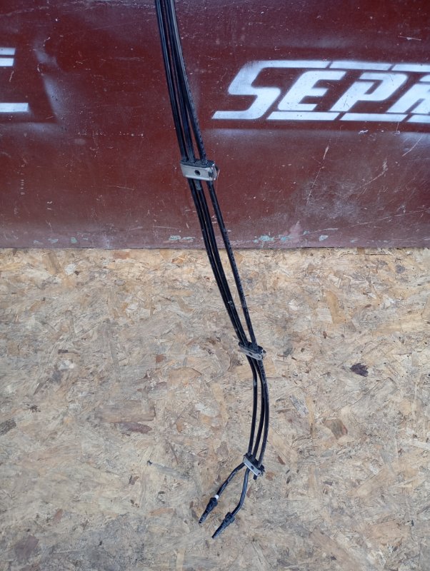 Трубка топливная Audi A6 2007 C6