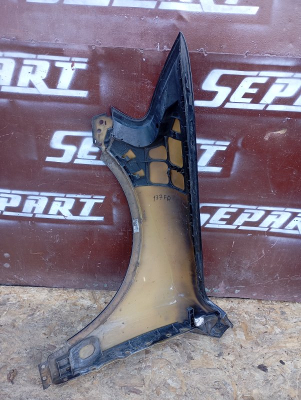 Крыло Volkswagen Touareg 2006 GP