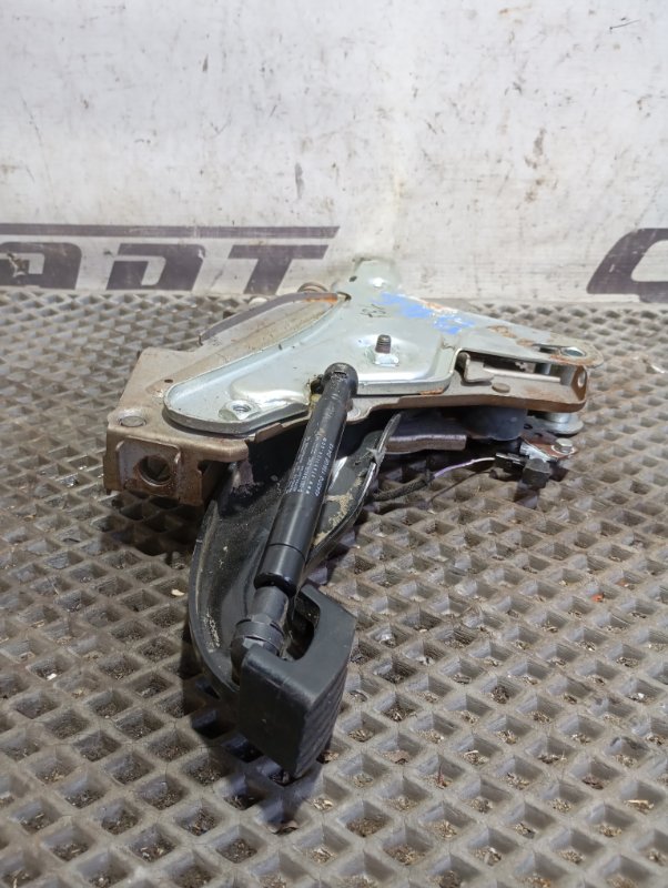 Педаль стояночного тормоза Volkswagen Touareg 2006 GP