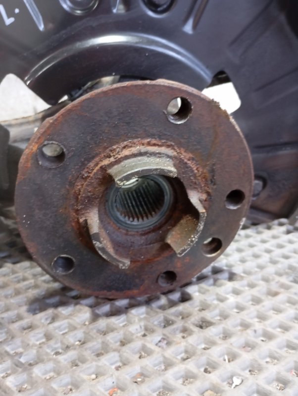 Кулак поворотный Volkswagen Touareg 2006 GP