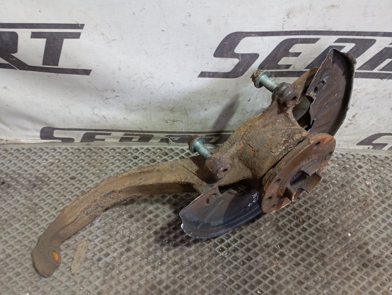 Кулак поворотный Volkswagen Touareg 2006 GP