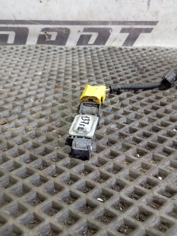 Датчик Volkswagen Touareg 2006 GP