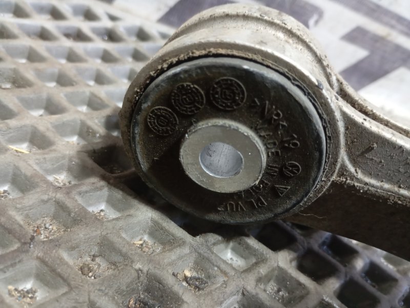 Рычаг Volkswagen Touareg 2006 GP