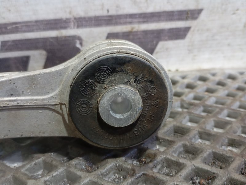 Рычаг Volkswagen Touareg 2006 GP