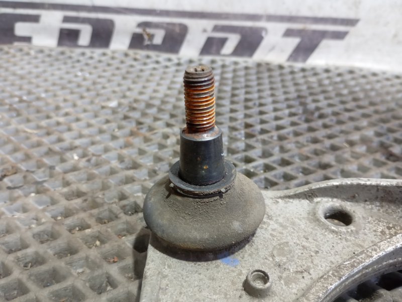 Рычаг Volkswagen Touareg 2006 GP