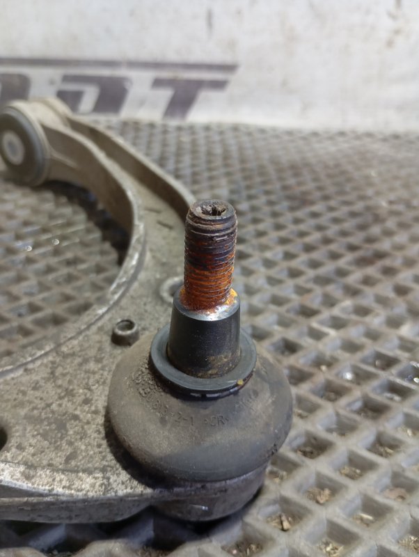 Рычаг Volkswagen Touareg 2006 GP