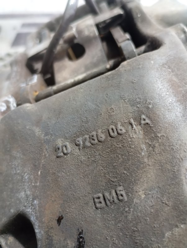 Суппорт Volkswagen Touareg 2006 GP