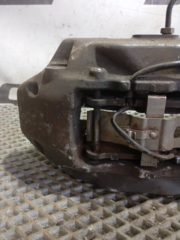 Суппорт Volkswagen Touareg 2006 GP