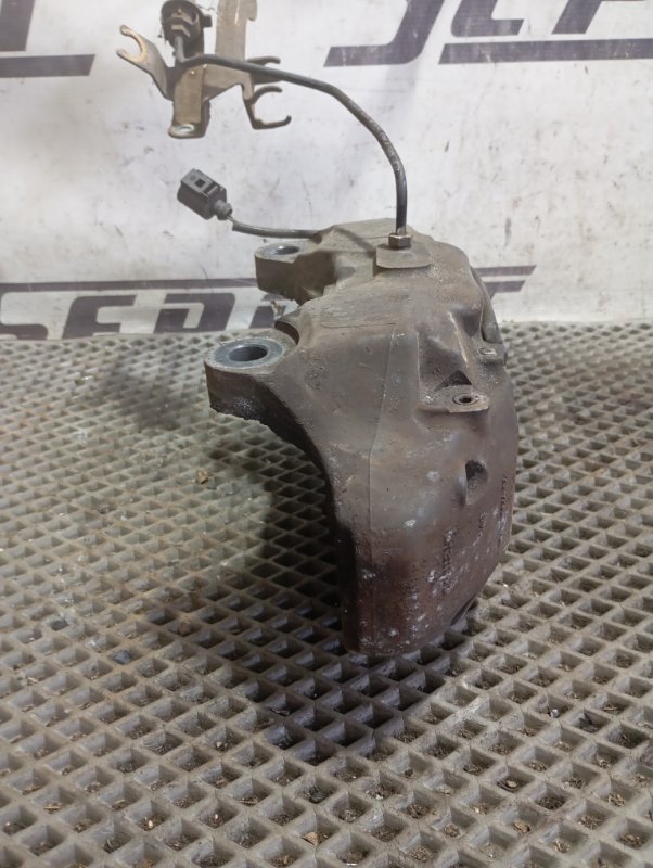 Суппорт Volkswagen Touareg 2006 GP