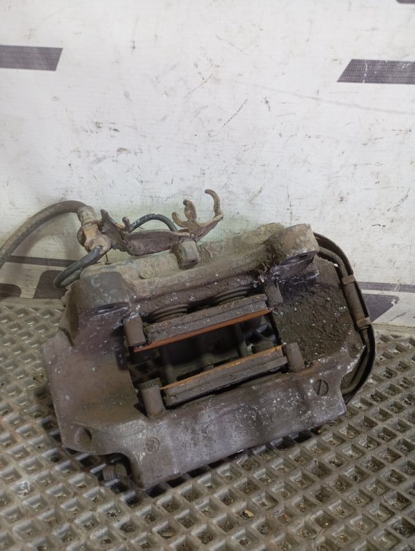 Суппорт Volkswagen Touareg 2006 GP